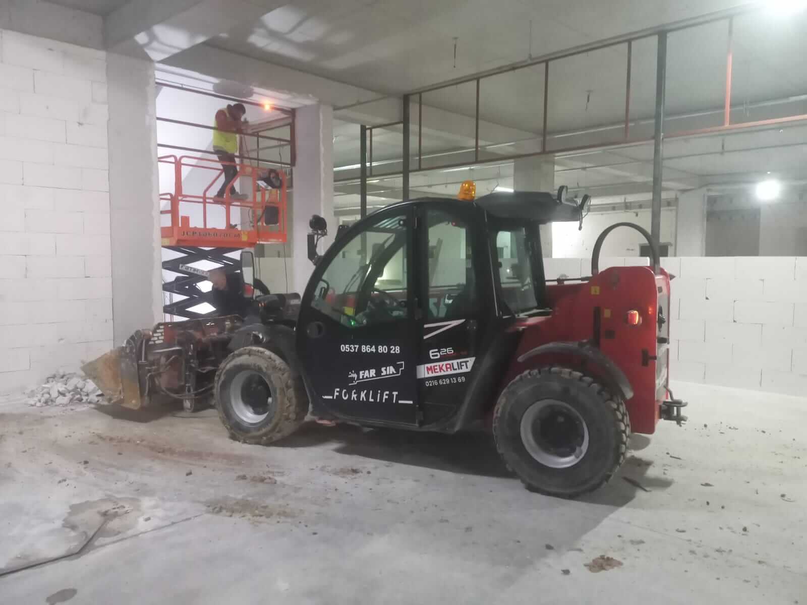Ankara kiralık manitou 6.26 dar alan telehandler